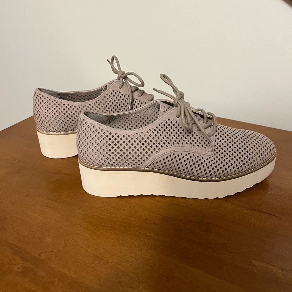Vince Camuto Oxford Shoe